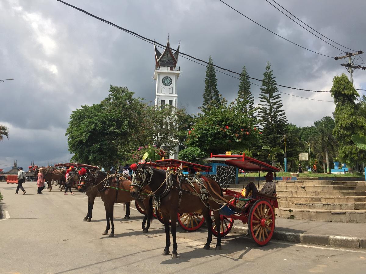 Astani Family Home Bukittinggi Bagian luar foto